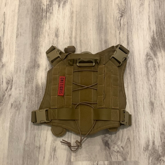 Onetigris Other - Brown Onetigris Dog Harness size large, never used